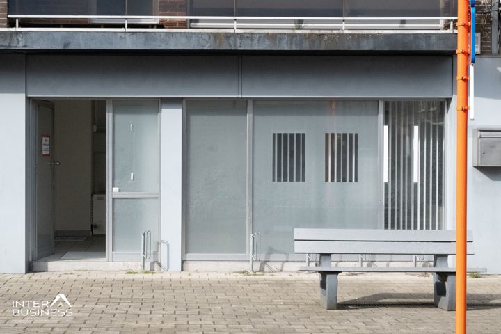 Kantoor te koop in Izegem 8870 105000.00€ slaapkamers 114.00m² - Zoekertje 278282