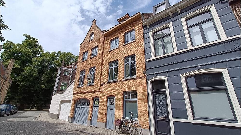 Huis te  huur in Brugge 8000 725.00€ 2 slaapkamers 73.00m² - Zoekertje 1383956