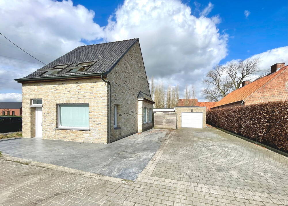 Huis te koop in Ingelmunster 8770 295000.00€ 2 slaapkamers 180.00m² - Zoekertje 278281