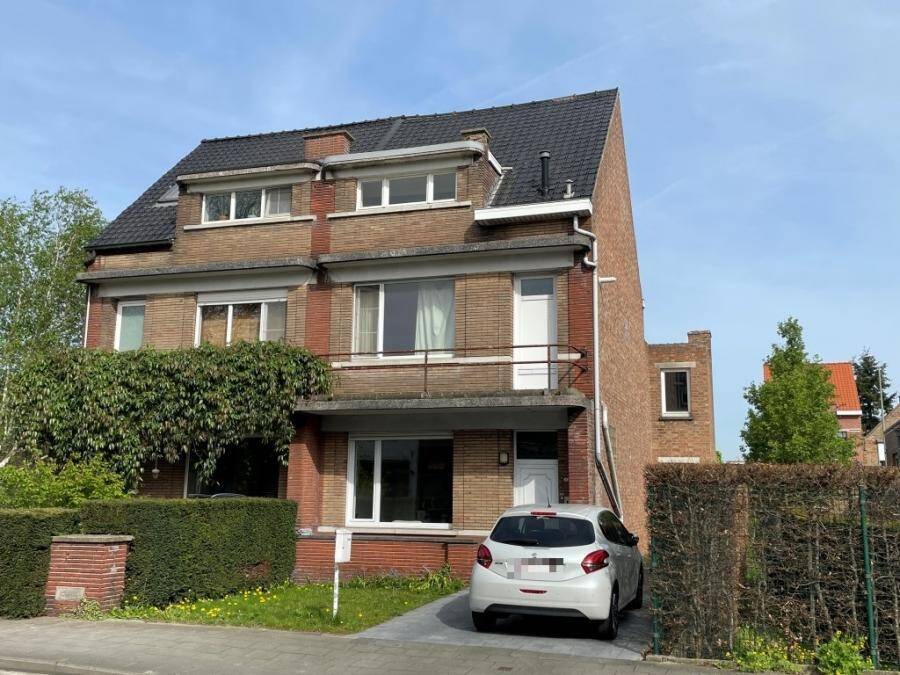 Huis te  koop in Assebroek 8310 319000.00€ 5 slaapkamers 179.00m² - Zoekertje 1384962