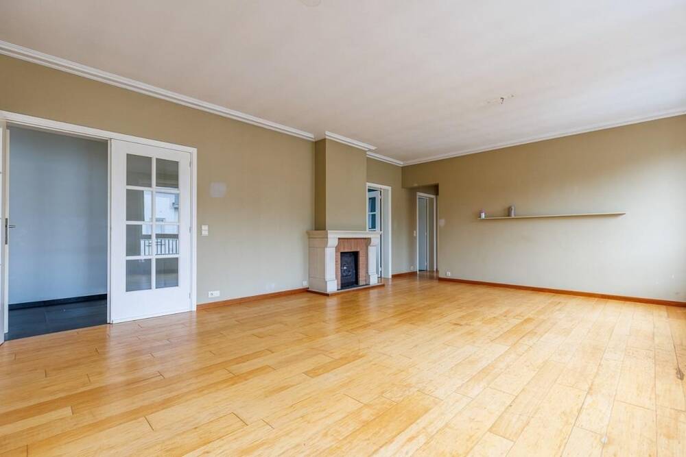 Appartementsgebouw te  in Brugge 8000 199000.00€ 2 slaapkamers 111.00m² - Zoekertje 1386857
