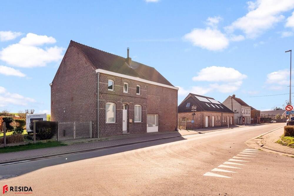Huis te  koop in Waregem 8790 385000.00€ 4 slaapkamers 176.00m² - Zoekertje 1387068