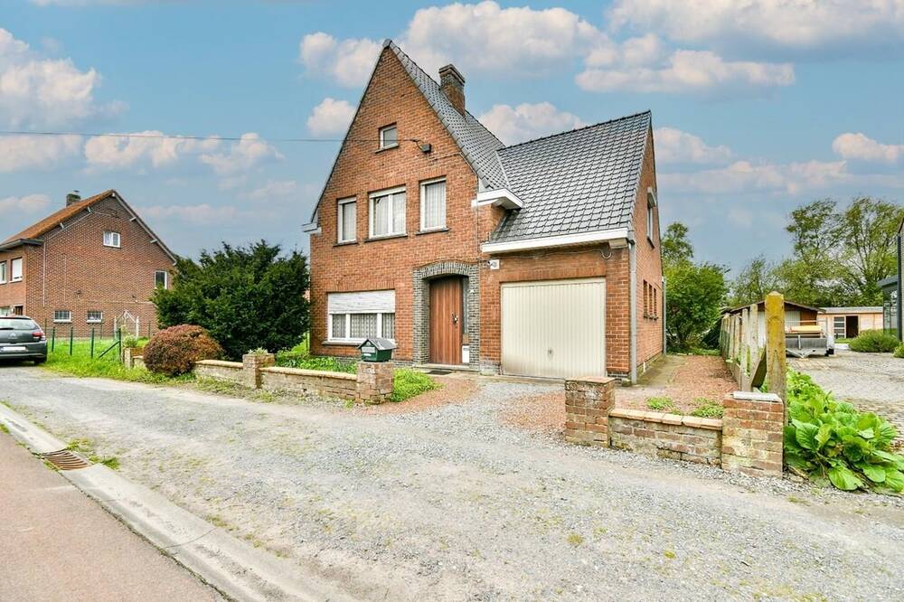 Huis te  koop in Torhout 8820 229000.00€ 4 slaapkamers 151.00m² - Zoekertje 1387616