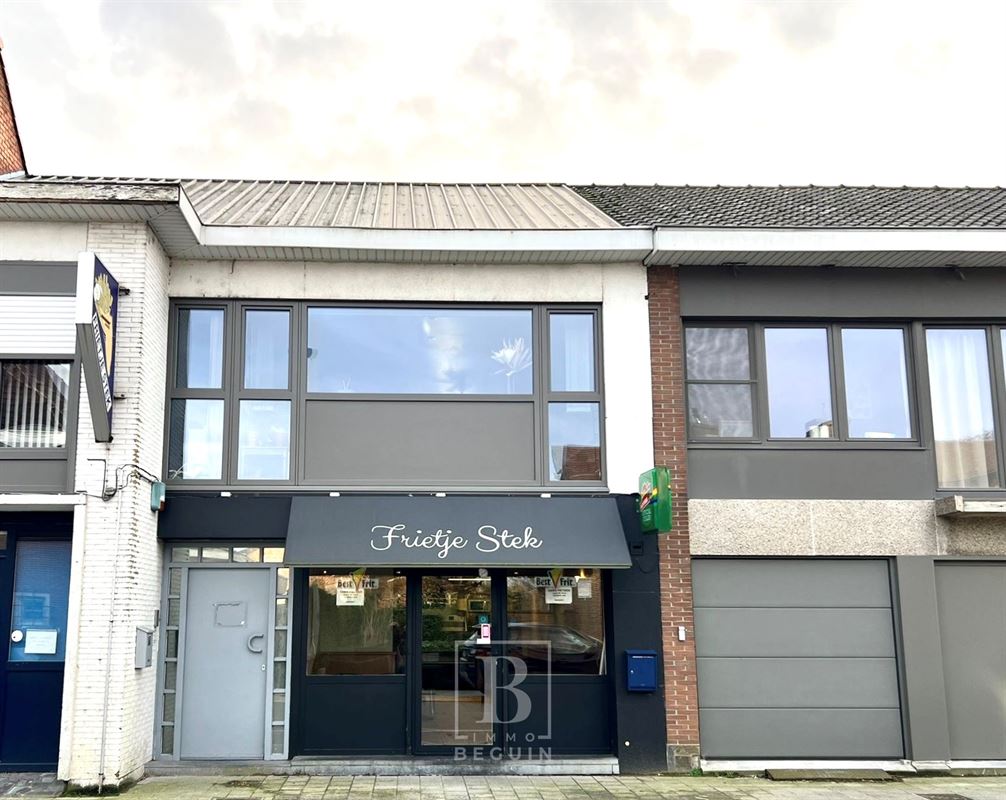Commerciële ruimte te koop in Oostrozebeke 8780 75000.00€ 1 slaapkamers 60.00m² - Zoekertje 278356