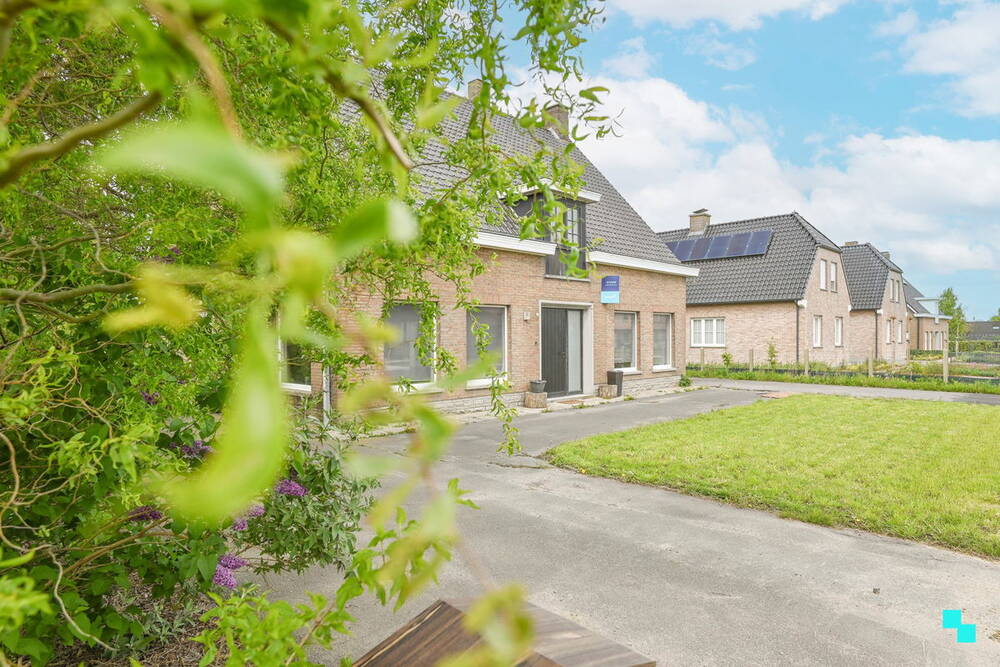 Huis te koop in Oostrozebeke 8780 349000.00€ 4 slaapkamers 213.00m² - Zoekertje 278416