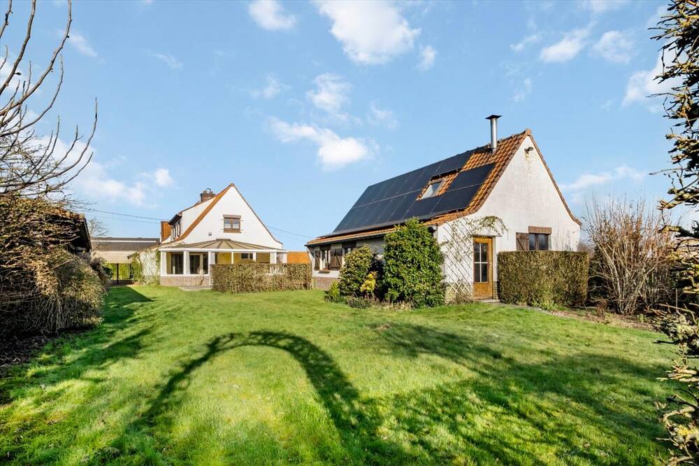 Huis te  koop in Waregem 8790 329000.00€ 3 slaapkamers 140.00m² - Zoekertje 1389547