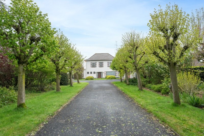 Villa te  koop in Lendelede 8860 525000.00€ 5 slaapkamers 490.00m² - Zoekertje 90965