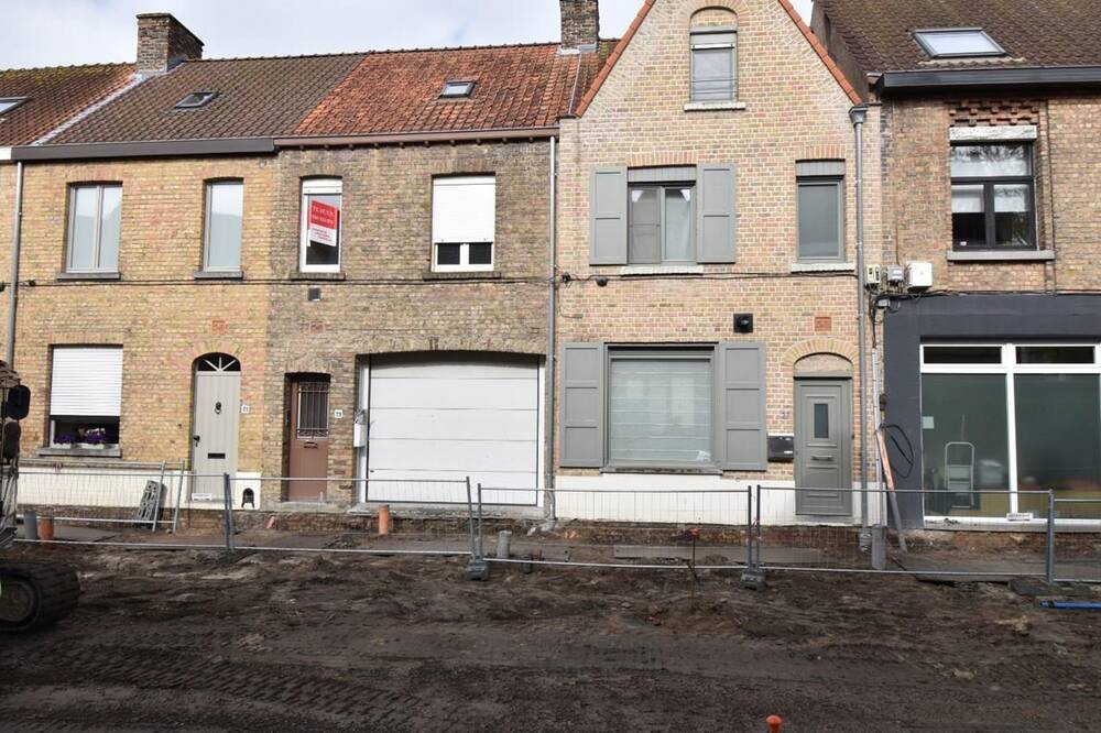 Appartement te  huur in Brugge 8000 650.00€ 1 slaapkamers 67.00m² - Zoekertje 1392373