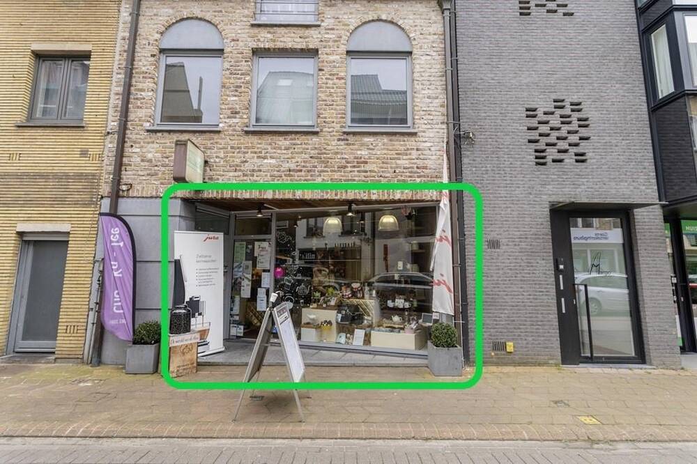 Appartementsgebouw te koop in Veurne 8630 199000.00€ slaapkamers m² - Zoekertje 55358