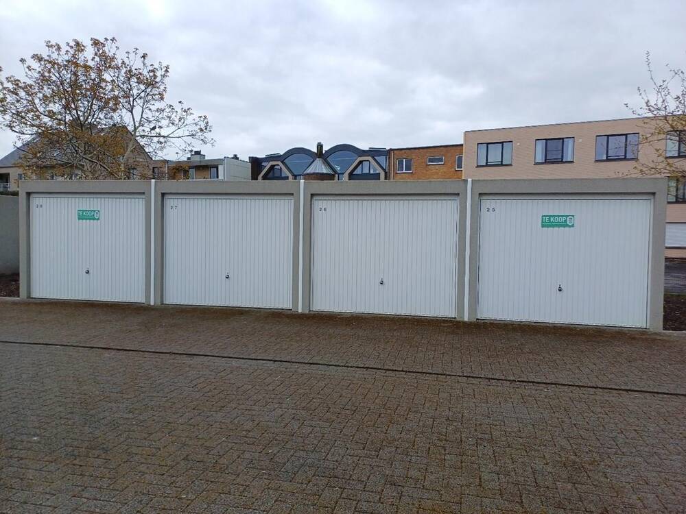 Appartementsgebouw te  koop in Sint-Kruis 8310 49900.00€  slaapkamers 16.00m² - Zoekertje 1394616