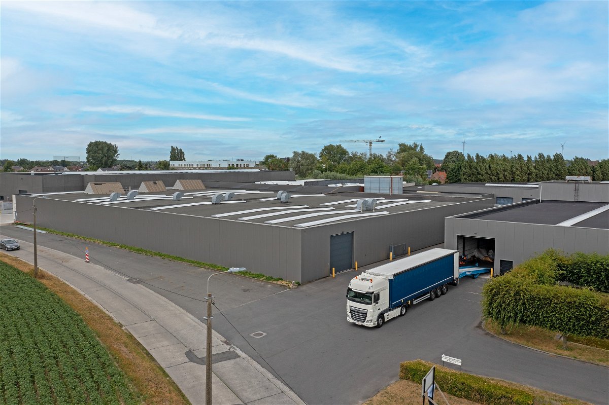Industrie te huur in Waregem 8790 8823.00€ slaapkamers 3025.00m² - Zoekertje 92440