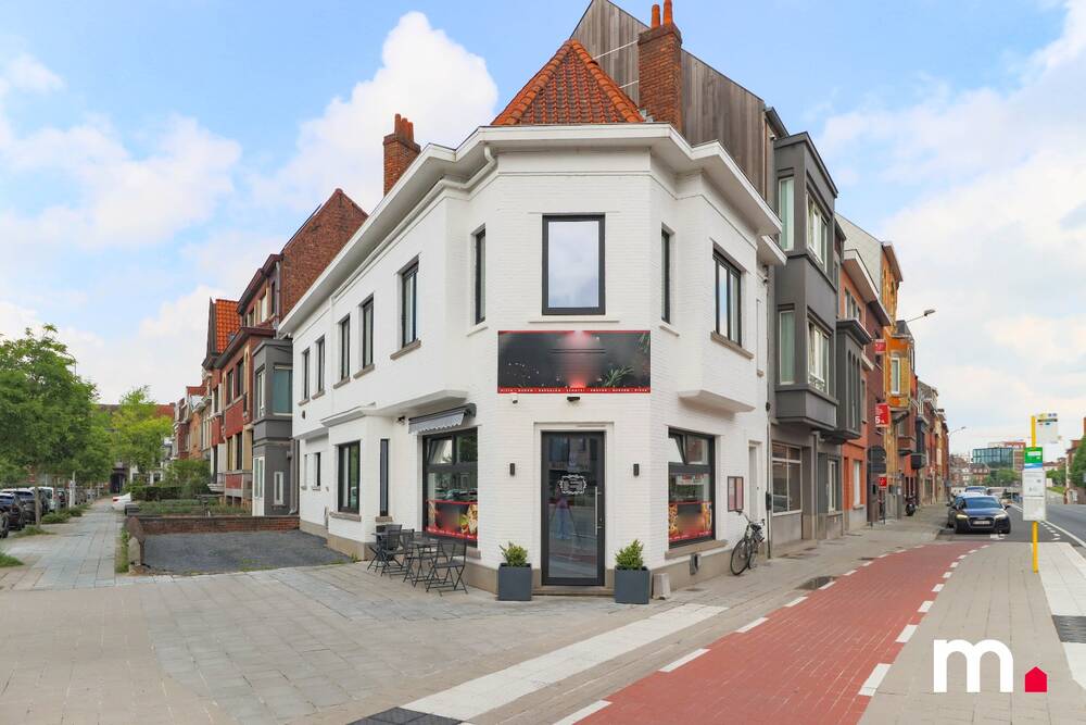 Commerciële ruimte te koop in Kortrijk 8500 295000.00€ slaapkamers m² - Zoekertje 279308