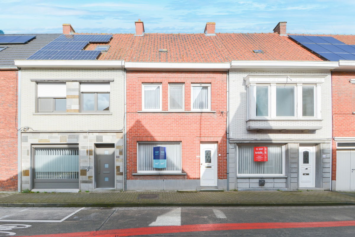 Huis te  koop in Ingelmunster 8770 159000.00€ 2 slaapkamers 129.00m² - Zoekertje 279648
