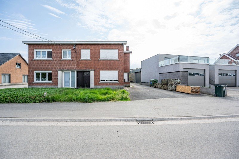 Huis te koop in Deerlijk 8540 175000.00€ 3 slaapkamers 141.00m² - Zoekertje 93845