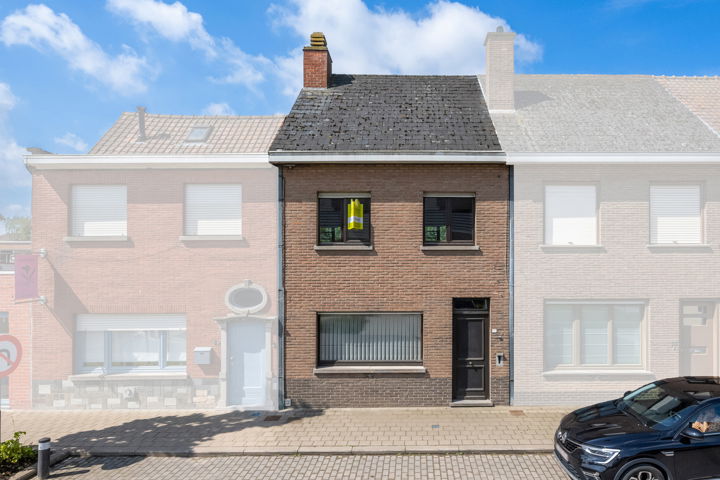 Huis te koop in Zwevegem 8550 148000.00€ 2 slaapkamers m² - Zoekertje 279907