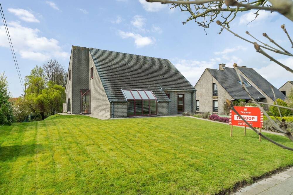 Huis te  koop in Houthulst 8650 299000.00€ 4 slaapkamers 179.00m² - Zoekertje 280062