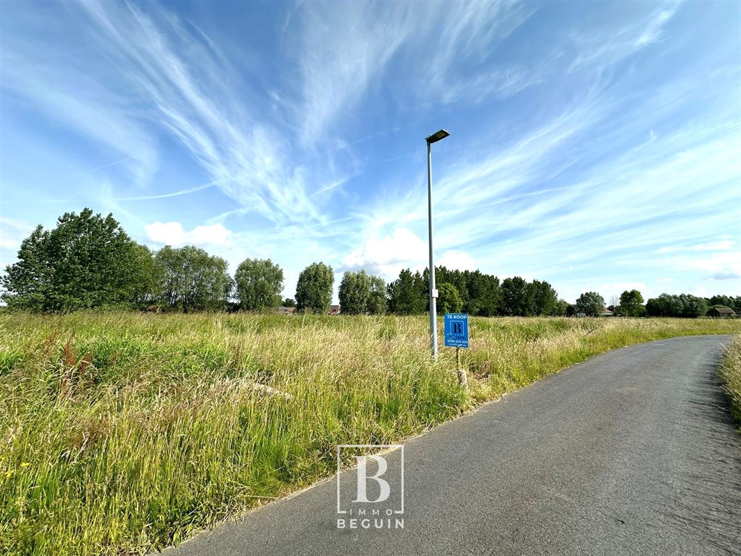 Bouwgrond te koop in Waregem 8790 165250.00€ slaapkamers m² - Zoekertje 280178