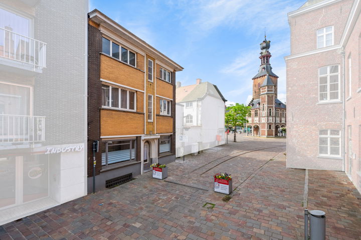 Kantoor te koop in Tielt 8700 179000.00€ slaapkamers 182.00m² - Zoekertje 280290