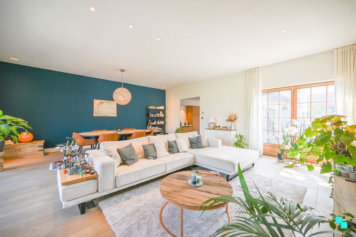Huis te koop in Dentergem 8720 499000.00€ 3 slaapkamers 209.00m² - Zoekertje 280521