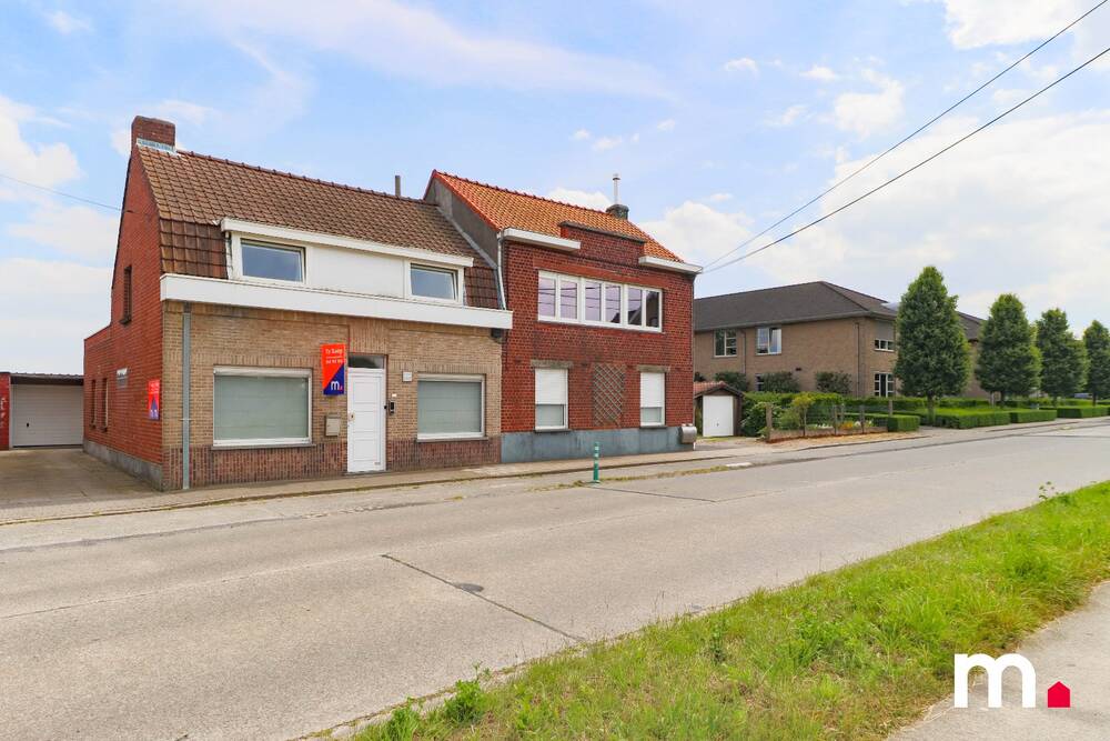 Huis te koop in Lauwe 8930 285000.00€ 4 slaapkamers m² - Zoekertje 280688