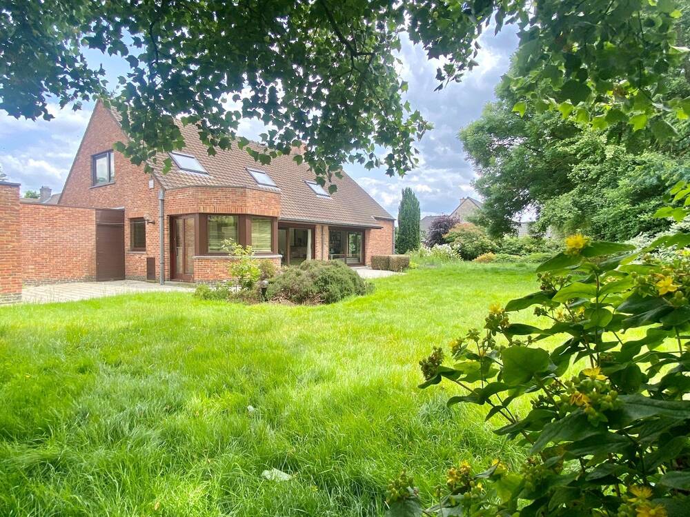 Huis te koop in Zwevegem 8550 595000.00€ 3 slaapkamers 278.00m² - Zoekertje 281375