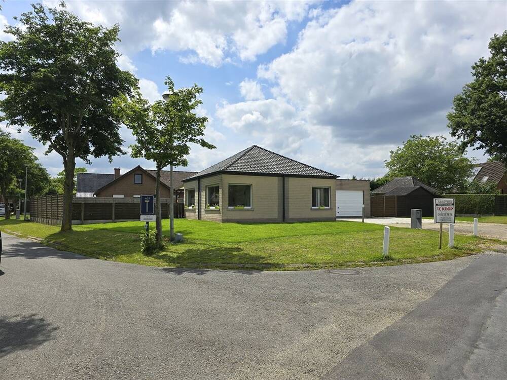 Huis te koop in Deerlijk 8540 435000.00€ 3 slaapkamers 180.00m² - Zoekertje 281488