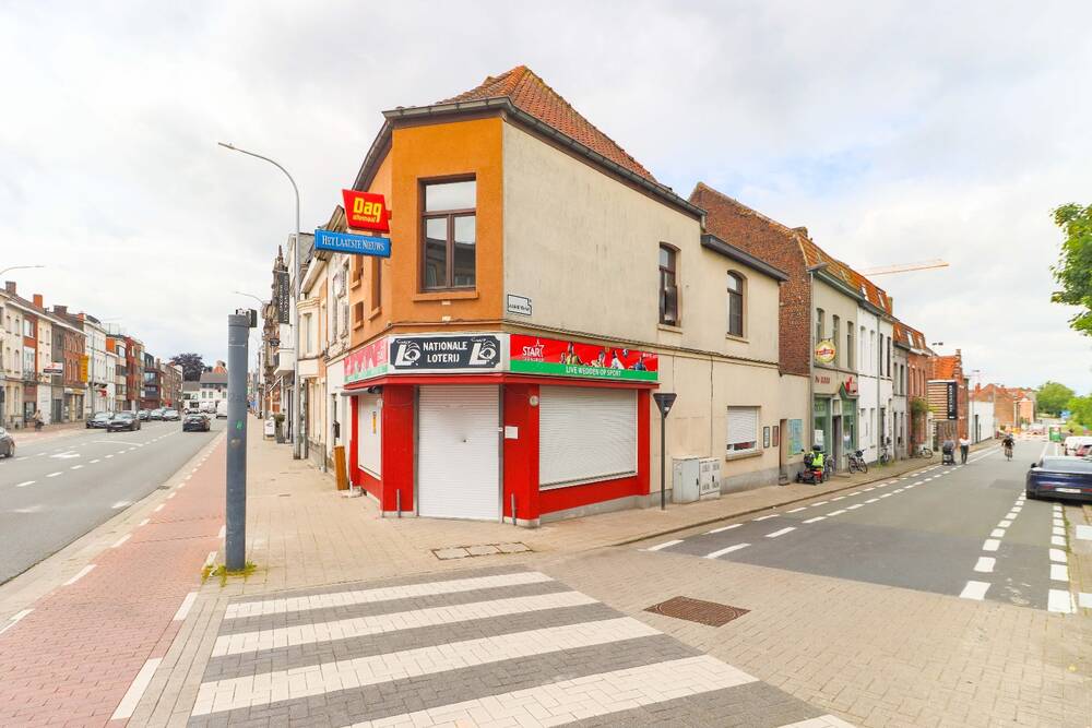 Commerciële ruimte te koop in Kortrijk 8500 250000.00€ slaapkamers m² - Zoekertje 281685