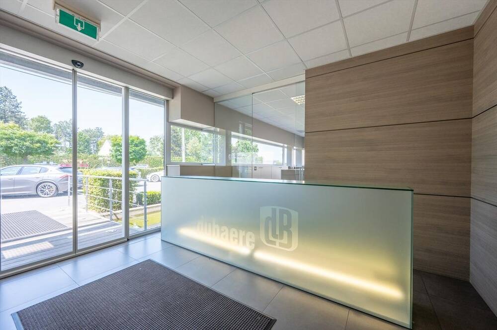 Handelszaak te huur in Meulebeke 8760 1750.00€ slaapkamers 300.00m² - Zoekertje 130849