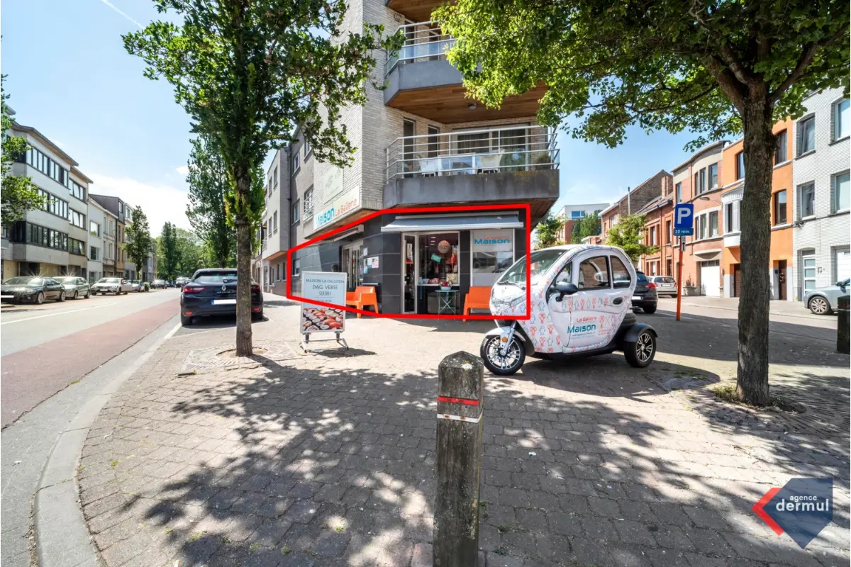 Handelszaak te  koop in Oostende 8400 289000.00€  slaapkamers 210.00m² - Zoekertje 141558