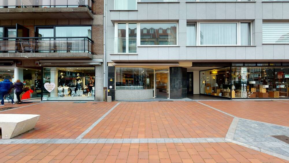 Handelszaak te koop in Knokke 8300 649000.00€ 1 slaapkamers 215.00m² - Zoekertje 151735