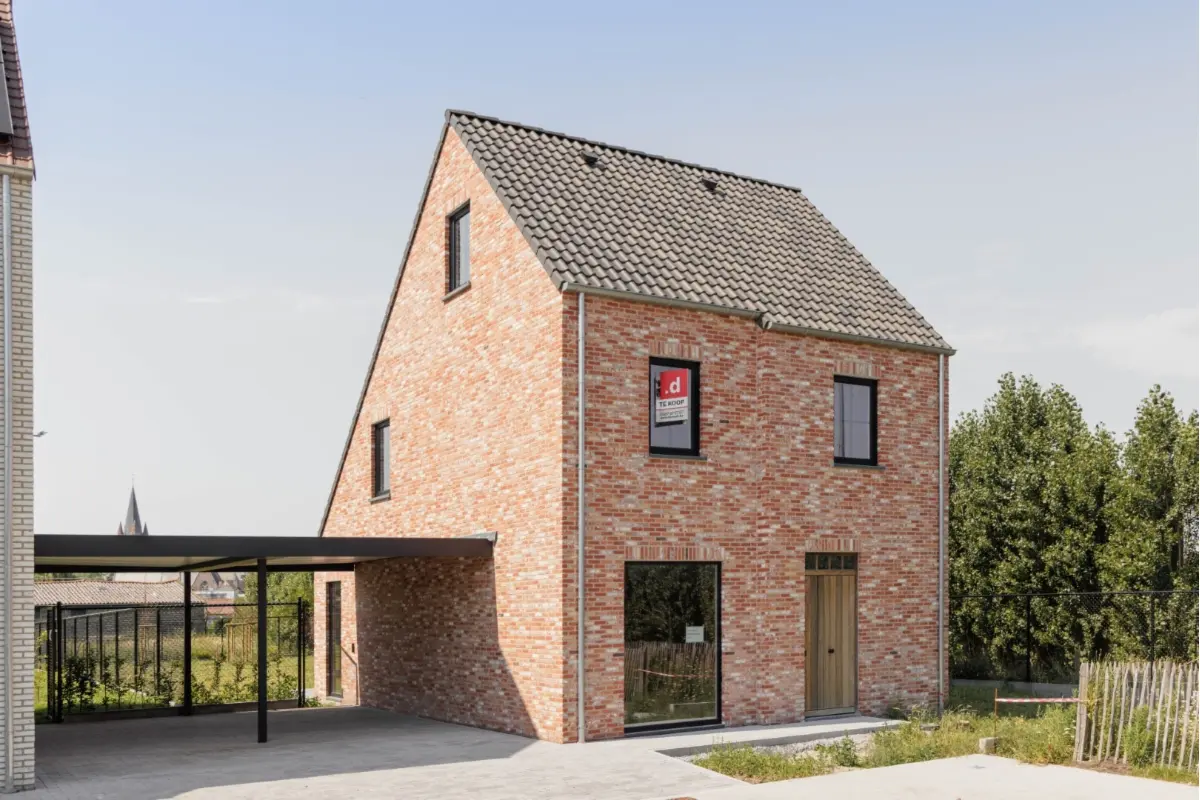 Huis te  koop in Oostkamp 8020 444805.00€ 3 slaapkamers 169.00m² - Zoekertje 152636