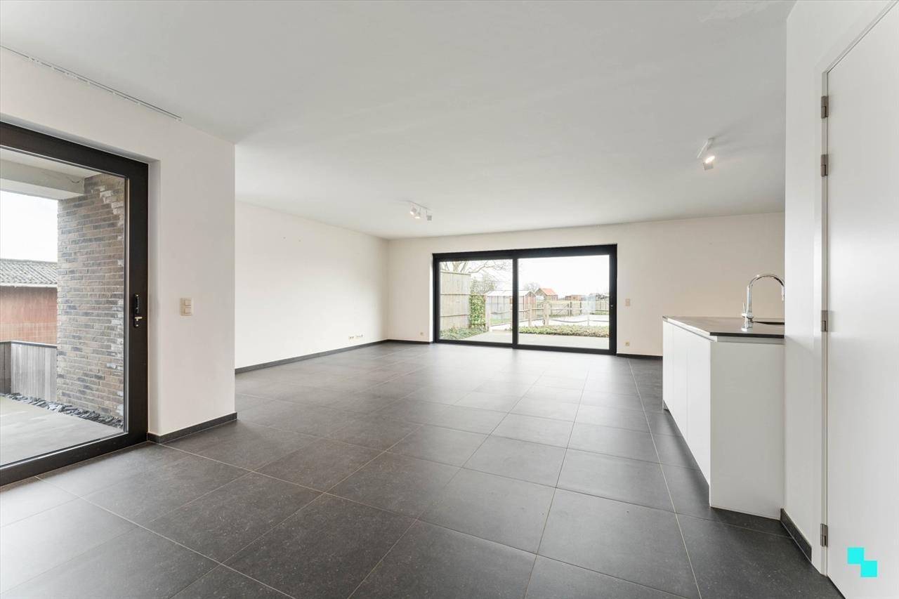 Appartement te koop in Hooglede 8830 749000.00€ 5 slaapkamers 240.81m² - Zoekertje 153616