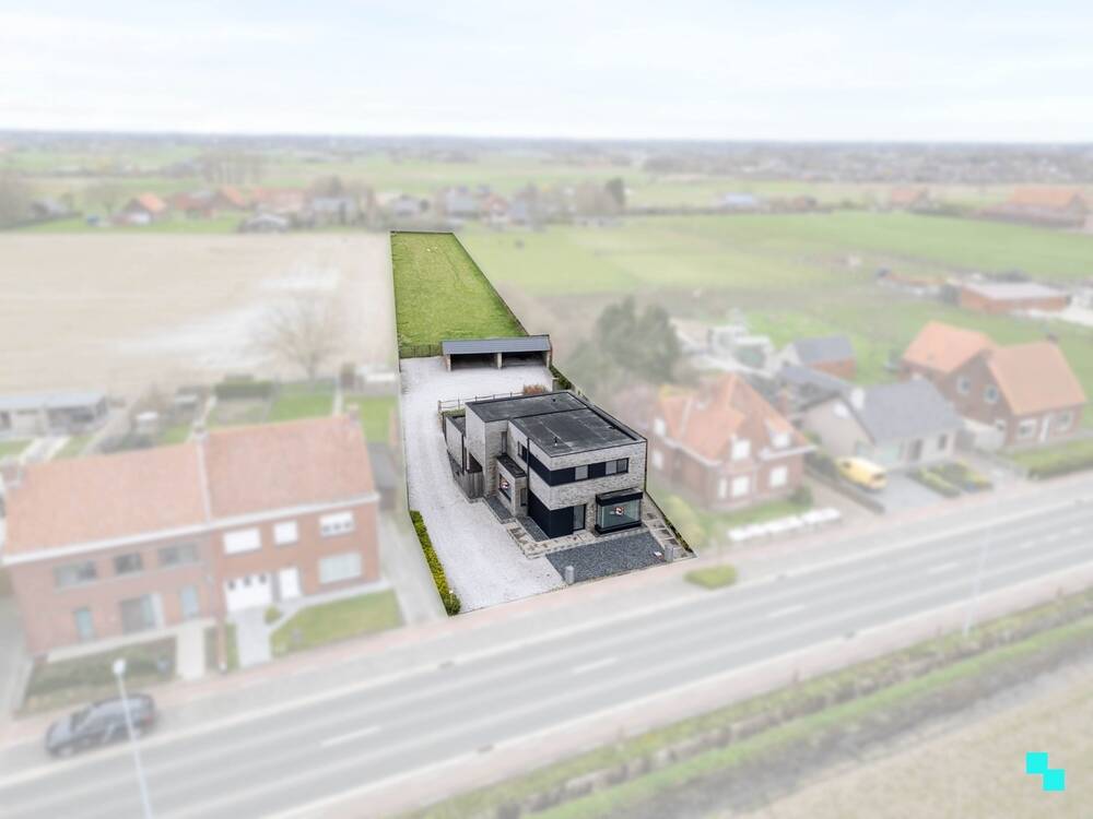 Handelszaak te  koop in Hooglede 8830 749000.00€ 5 slaapkamers 240.81m² - Zoekertje 153617
