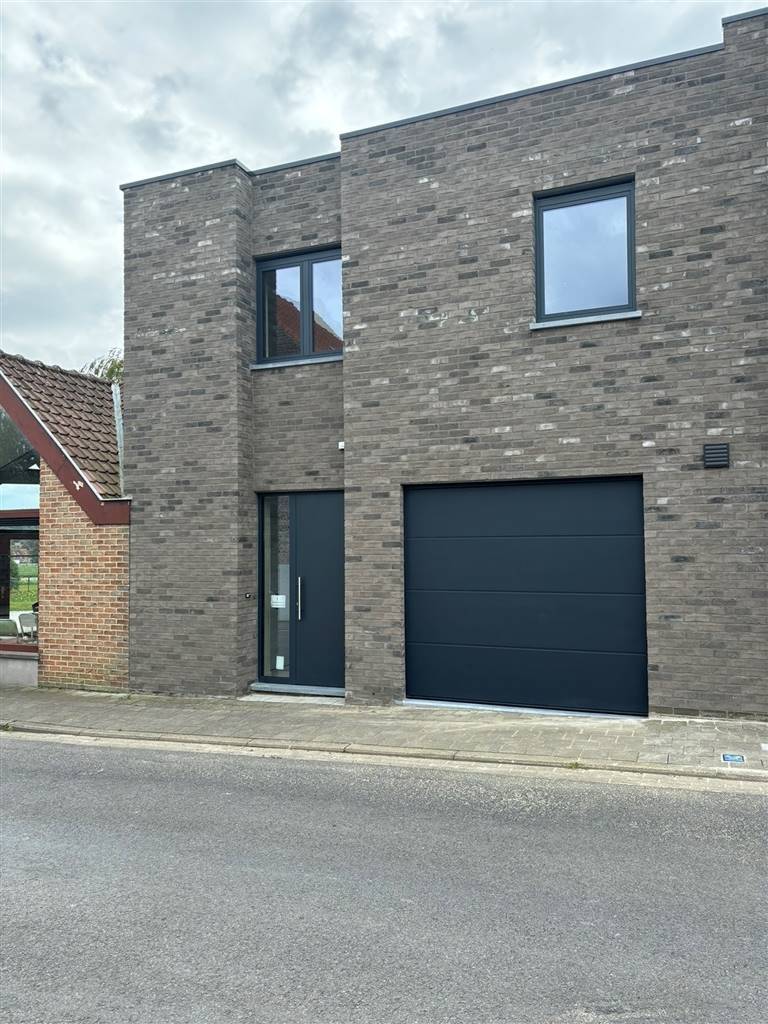 Huis te koop in Rekkem 8930 345000.00€ 4 slaapkamers 155.40m² - Zoekertje 159776