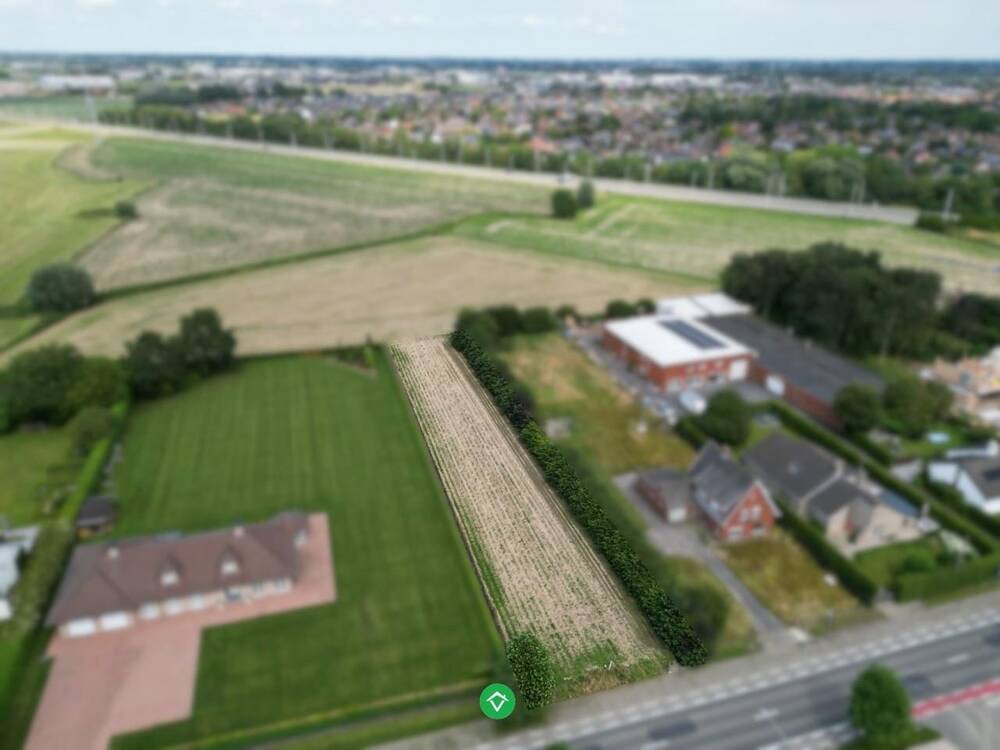Grond te  koop in Roeselare 8800 305000.00€  slaapkamers m² - Zoekertje 164705