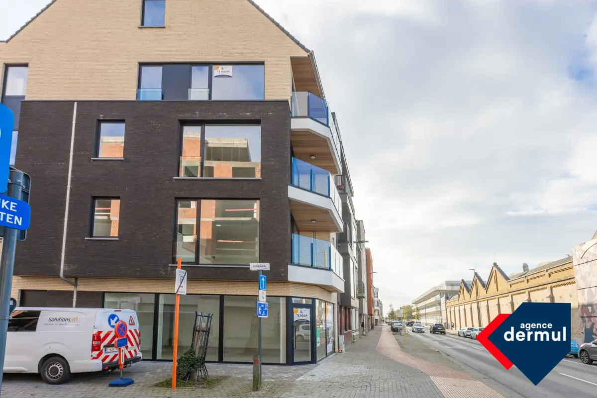 Handelszaak te  koop in Oostende 8400 189000.00€  slaapkamers 53.00m² - Zoekertje 195245