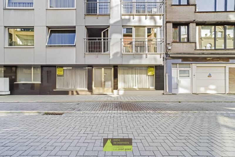 Benedenverdieping te in Oostende 8400 299000.00€ 3 slaapkamers 109.00m² - Zoekertje 195860