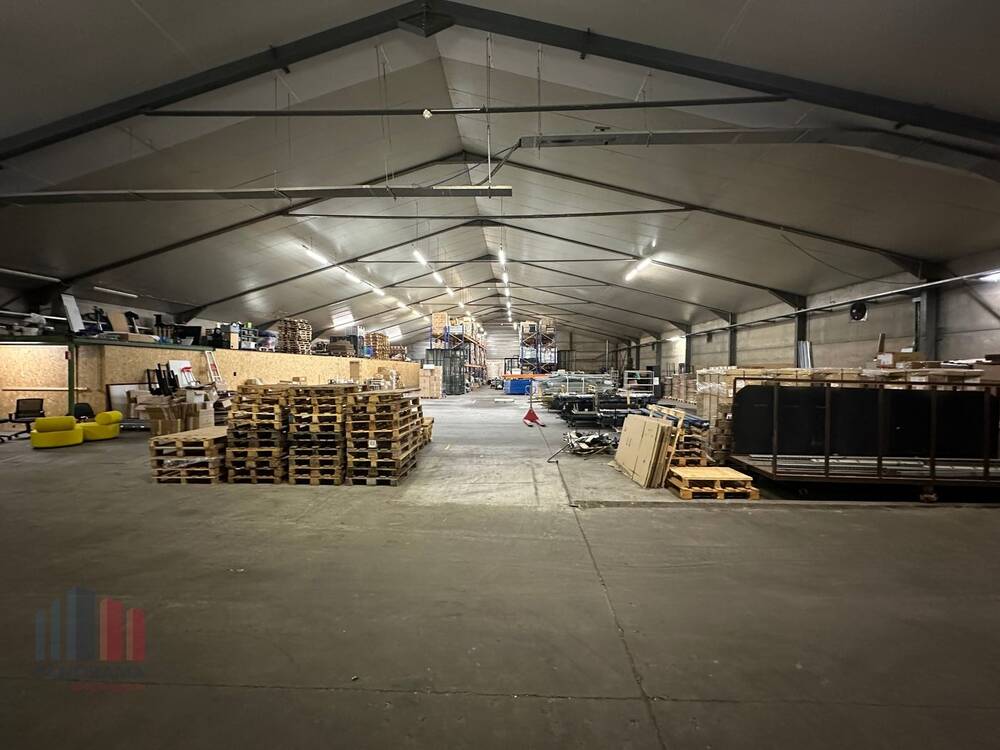 Handelszaak te huur in Waregem 8790 1770.00€ slaapkamers 1000.00m² - Zoekertje 197897
