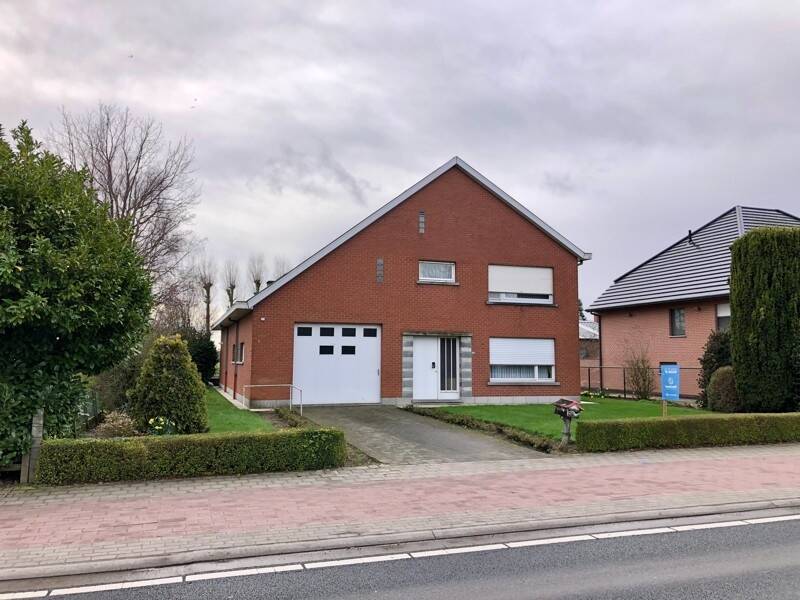 Huis te koop in Ledegem 8880 395000.00€ 3 slaapkamers 197.00m² - Zoekertje 215590