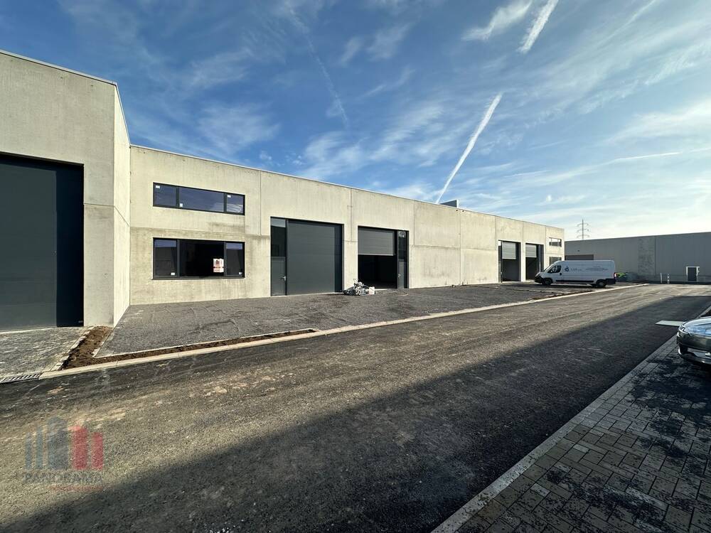 Handelszaak te koop in Anzegem 8570 542179.00€ slaapkamers 357.00m² - Zoekertje 247022