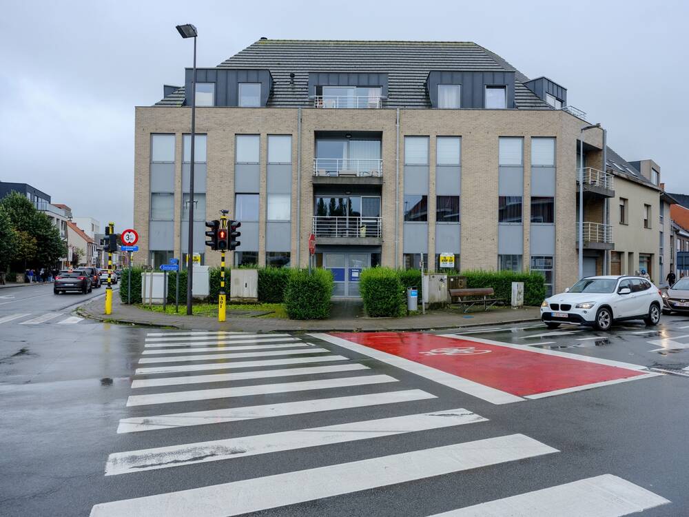 Handelszaak te koop in Tielt 8700 195000.00€ slaapkamers 117.00m² - Zoekertje 234004