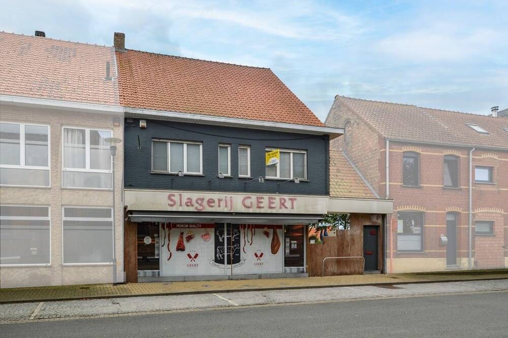 Handelszaak te koop in Oudenburg 8460 339000.00€ slaapkamers 394.00m² - Zoekertje 246164