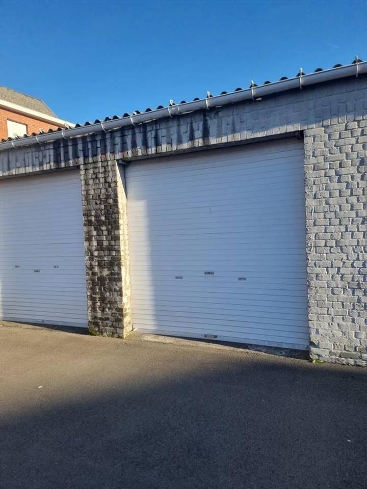 Parking & garage te koop in Roeselare 8800 27000.00€ slaapkamers m² - Zoekertje 254831