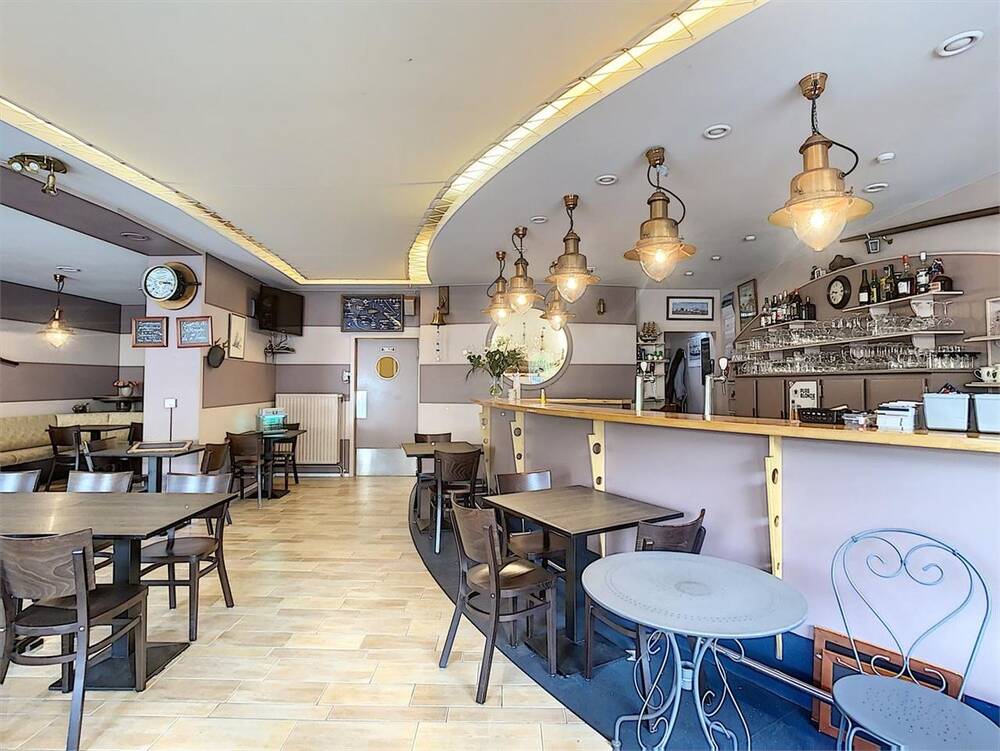 Huis te koop in Zeebrugge 8380 0.00€ 4 slaapkamers 375.00m² - Zoekertje 257660