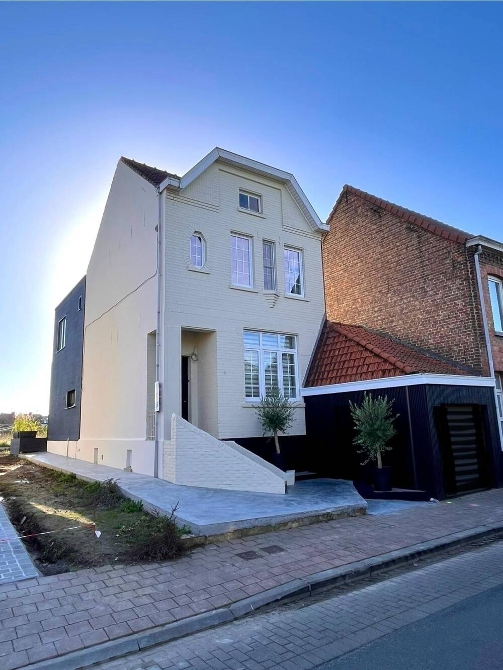 Herenhuis te  koop in Wervik 8940 339000.00€ 3 slaapkamers 220.00m² - Zoekertje 259888