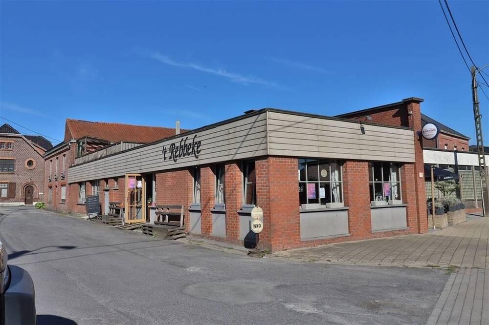 Handelszaak te huur in Kooigem 8510 0.00€ slaapkamers 150.00m² - Zoekertje 260477