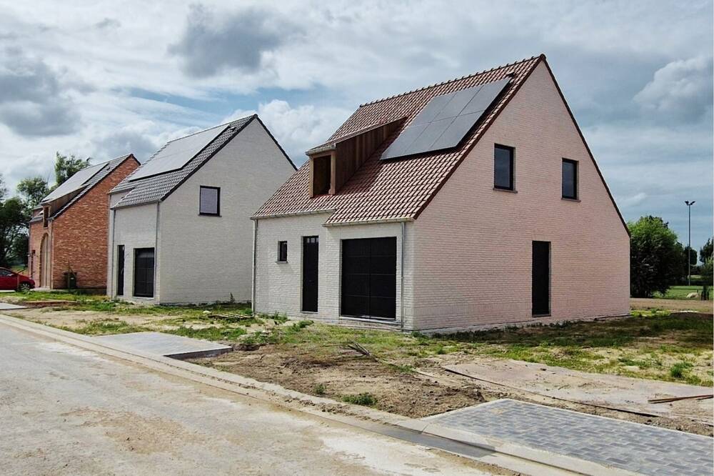 Huis te  koop in Veurne 8630 435000.00€ 3 slaapkamers 188.00m² - Zoekertje 262134