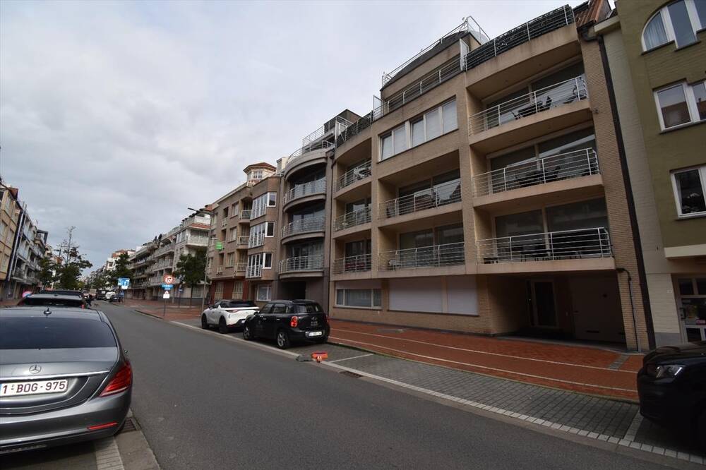 Parking & garage te huur in Knokke 8300 100.00€ slaapkamers m² - Zoekertje 264837