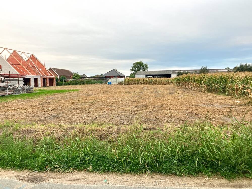 Grond te  koop in Wingene 8750 218000.00€  slaapkamers m² - Zoekertje 270728