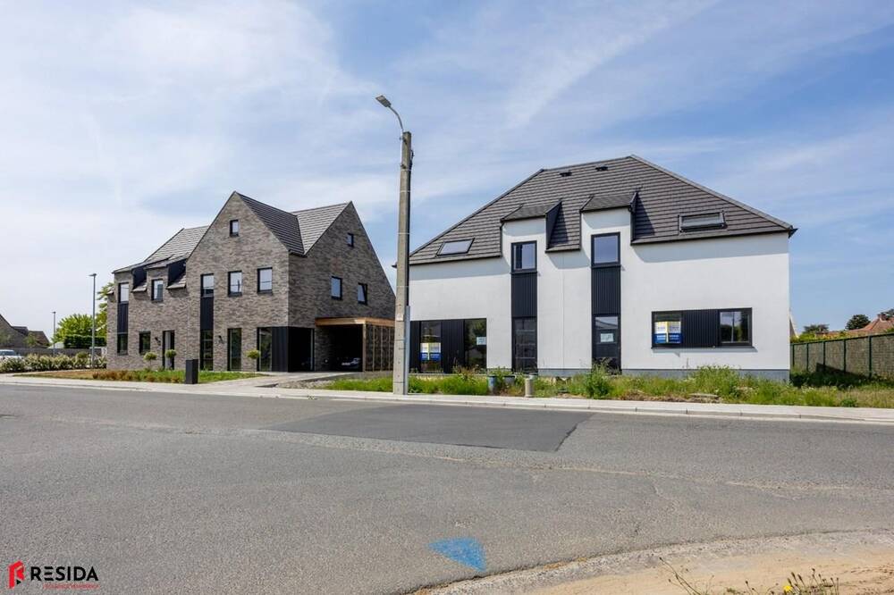 Huis te koop in Sint-Baafs-Vijve 8710 370400.00€ 3 slaapkamers 164.00m² - Zoekertje 509959